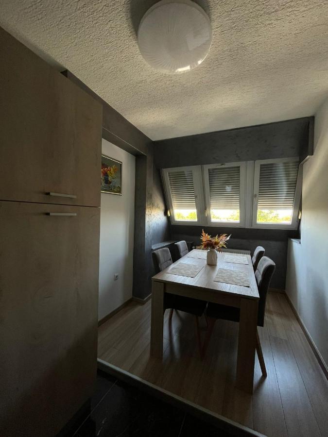 Aby Slavonski Brod Exterior foto