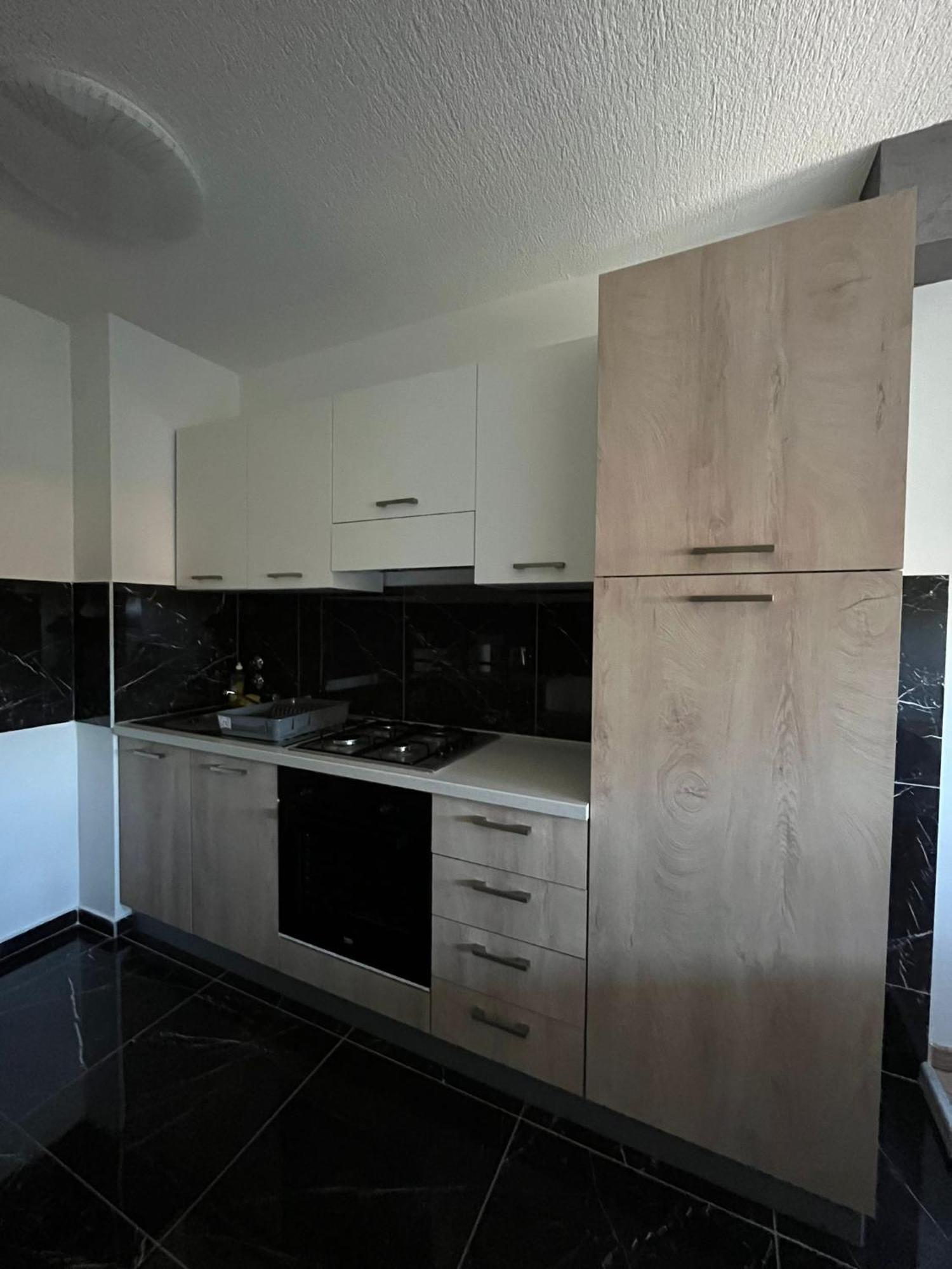 Aby Slavonski Brod Quarto foto